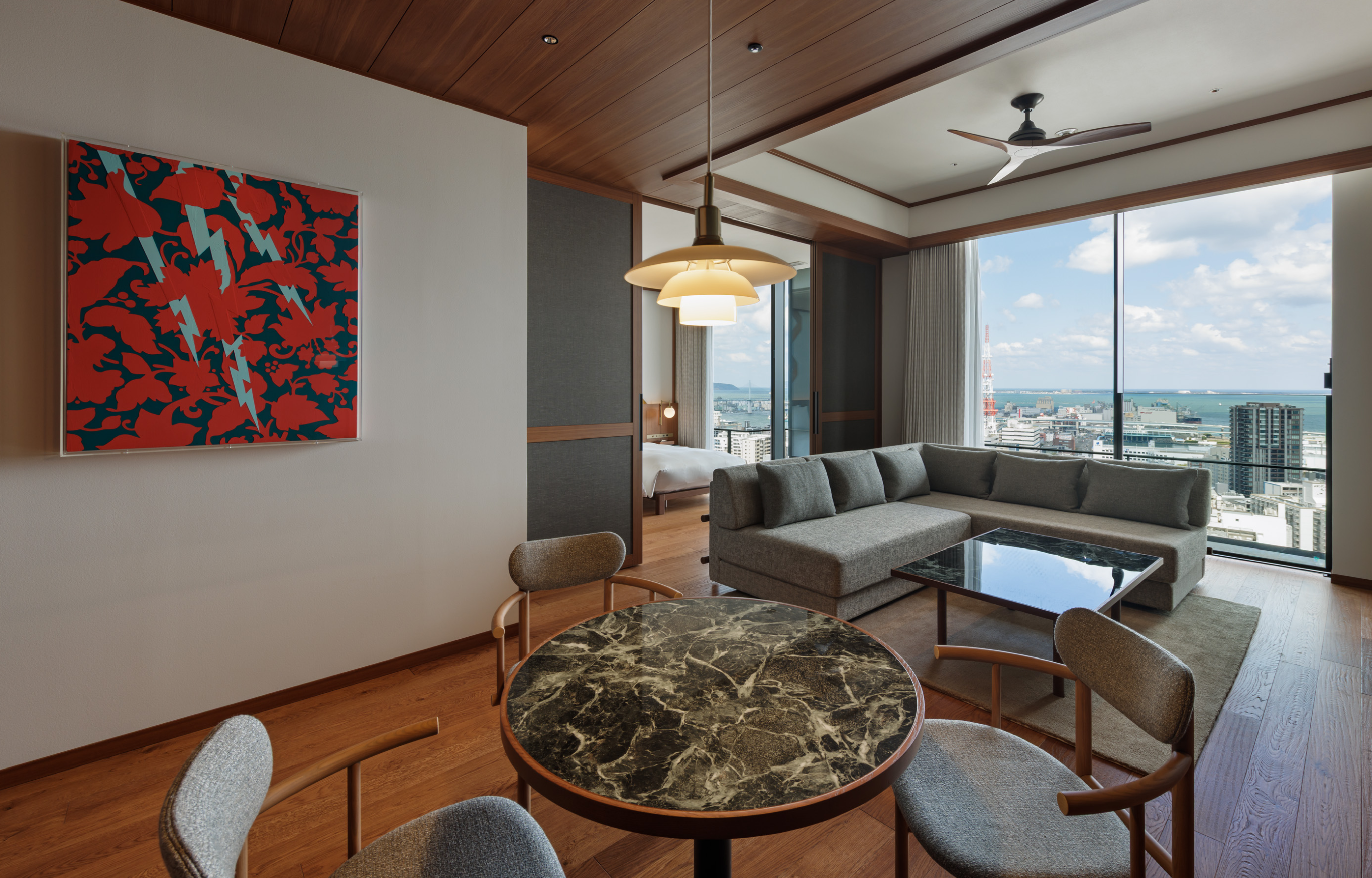 COMFORT SUITE