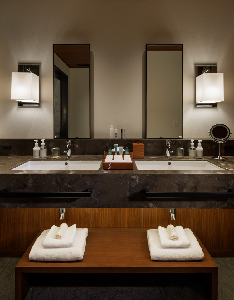 TENJIN CORNER SUITE